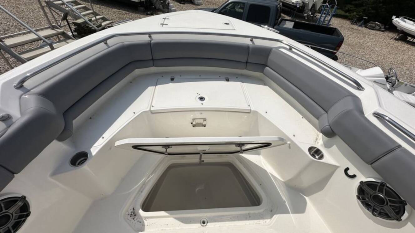 A photo of this 2025 Boston Whaler 330 Outrage