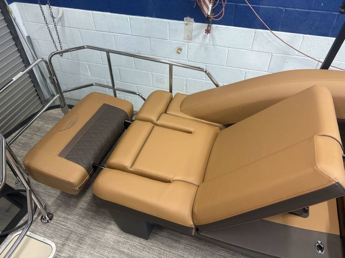A photo of this 2026 Bennington M Quad Bench 24 MSL
