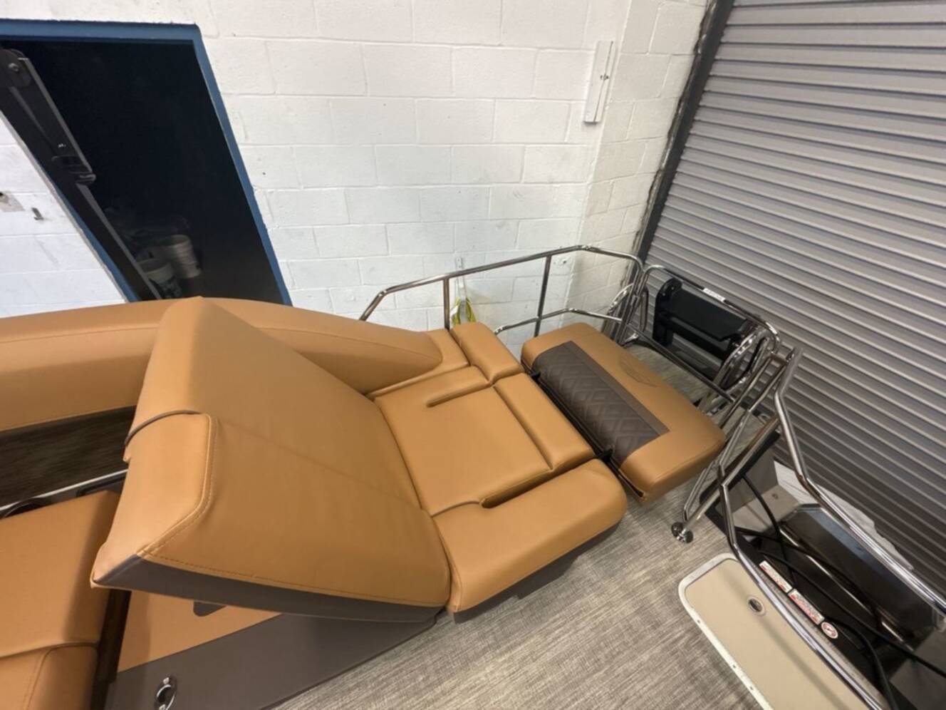 A photo of this 2026 Bennington M Quad Bench 24 MSL