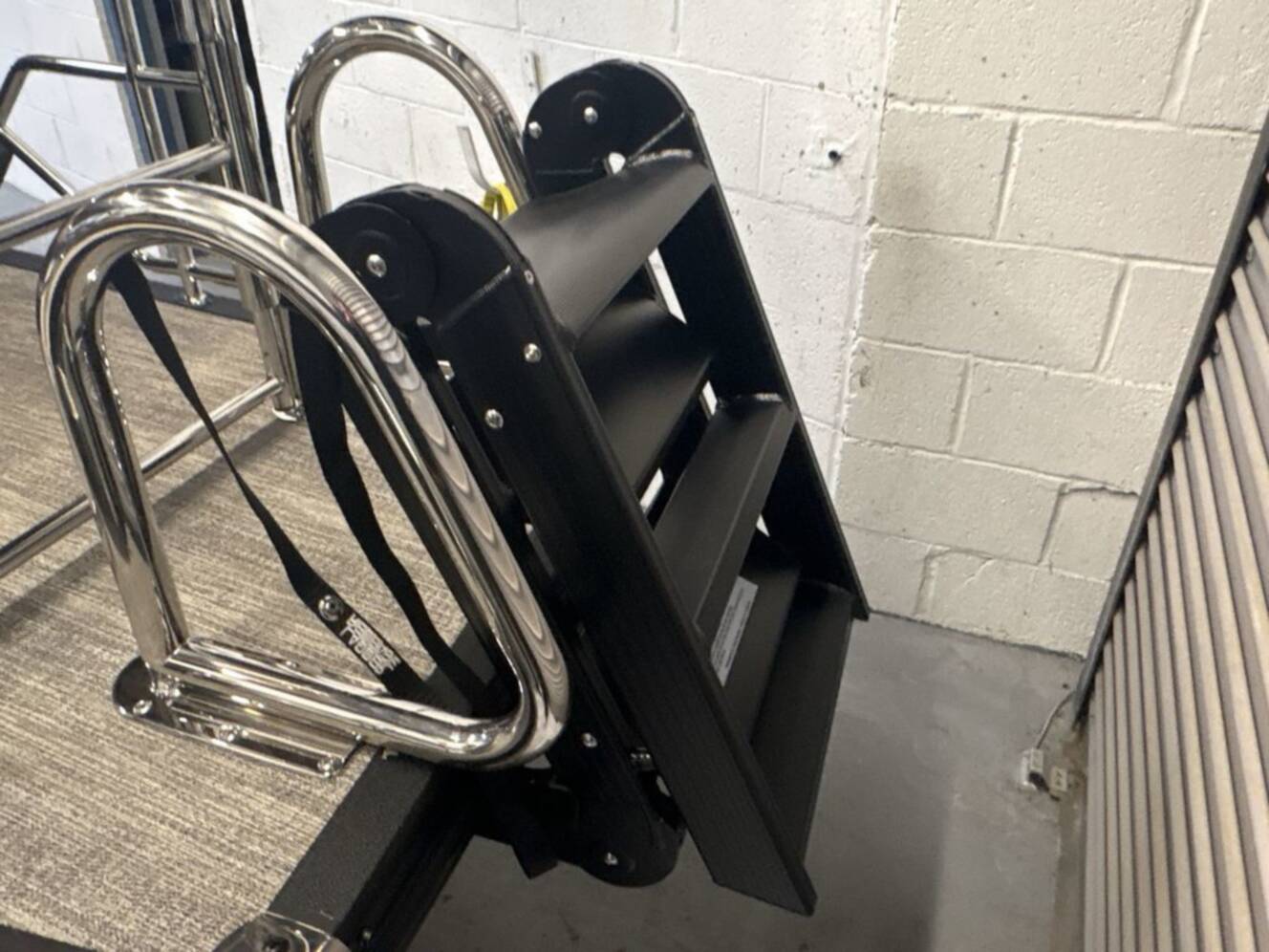 A photo of this 2026 Bennington M Quad Bench 24 MSL