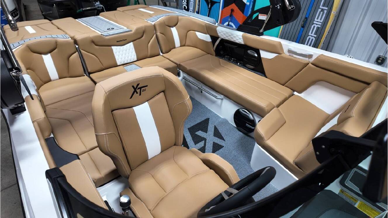 A photo of this 2026 Mastercraft XT22