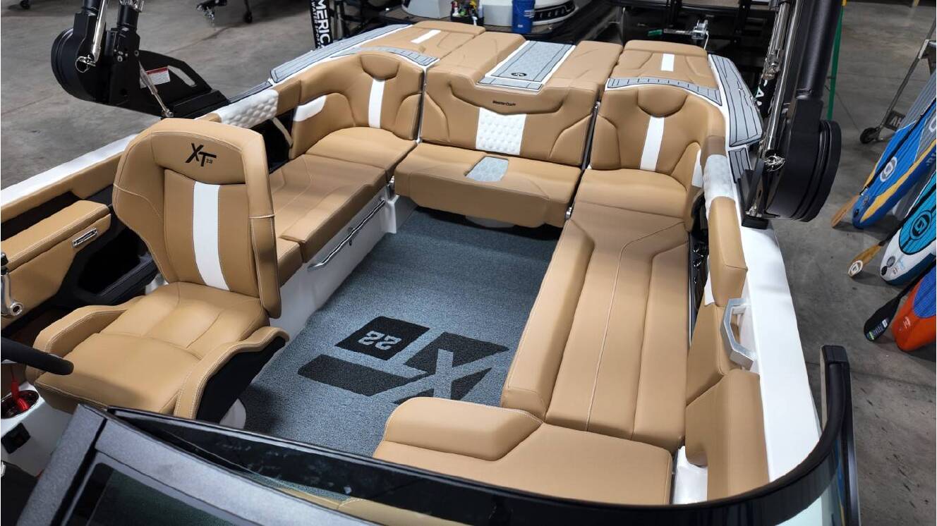 A photo of this 2026 Mastercraft XT22