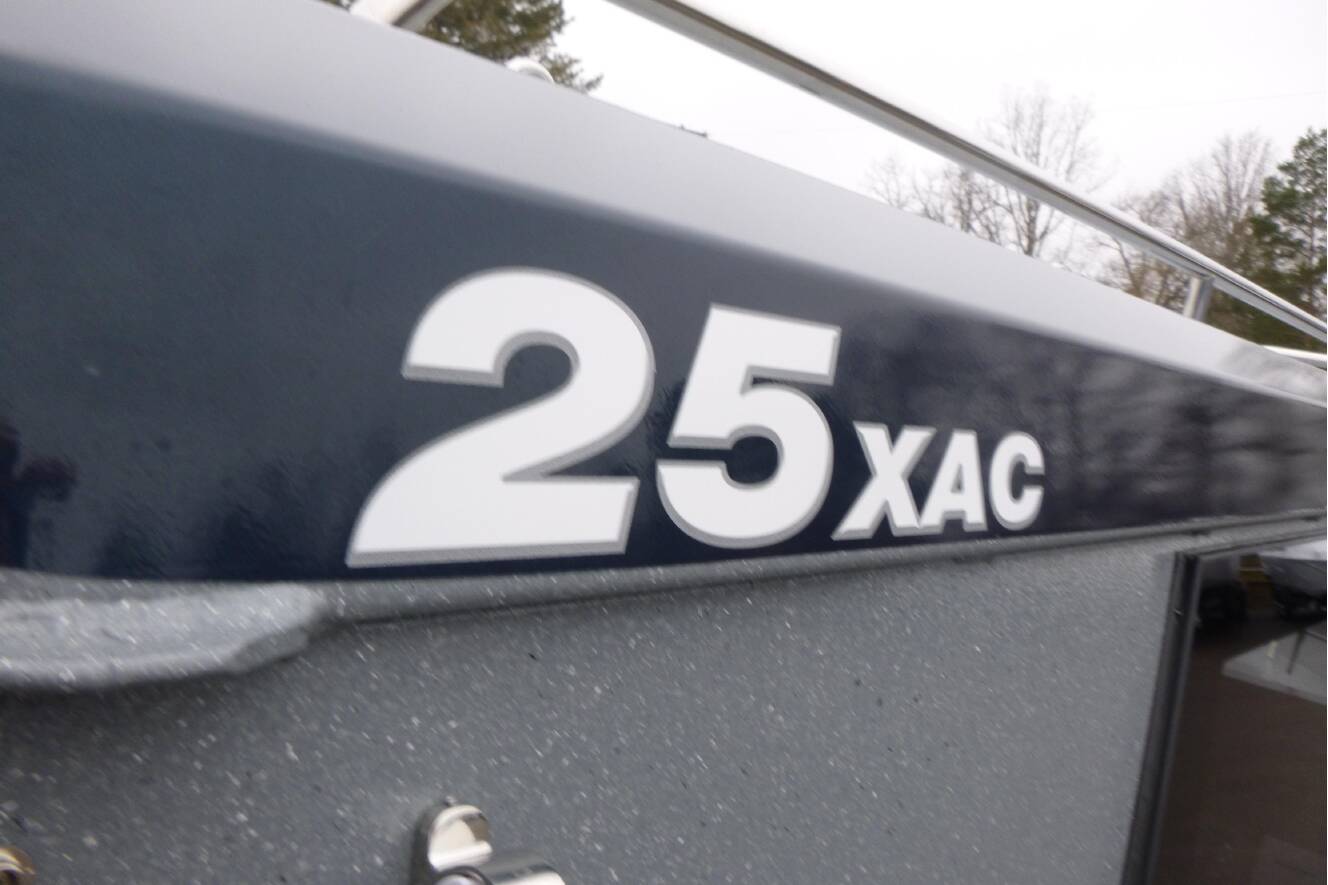 A photo of this 2026 Kingfisher 25 XAC