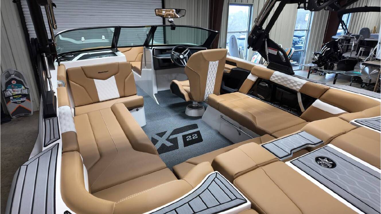 A photo of this 2026 Mastercraft XT22