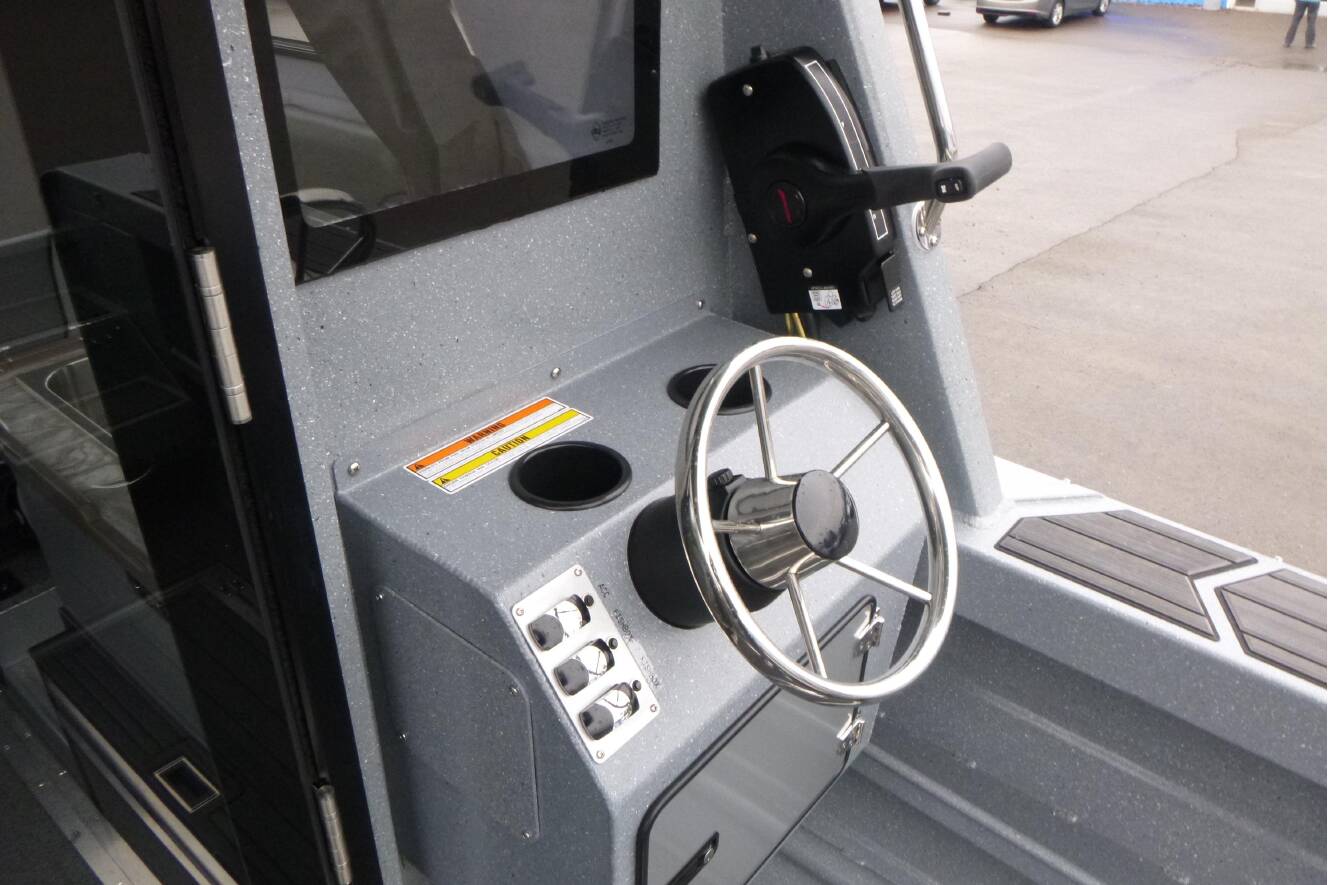 A photo of this 2026 Kingfisher 25 XAC