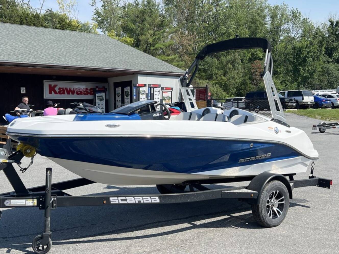 A photo of this 2025 Scarab 165 SE