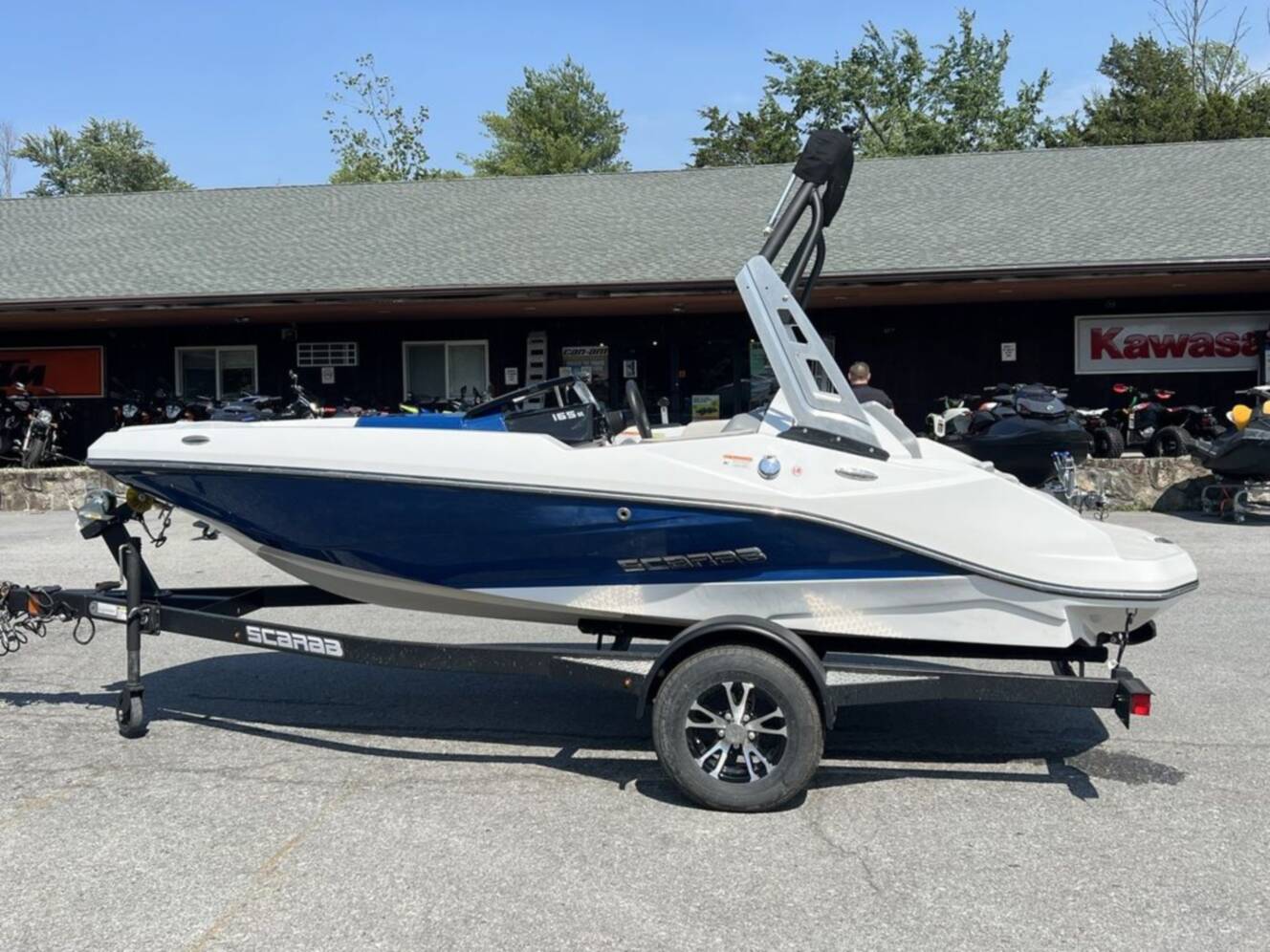 A photo of this 2025 Scarab 165 SE