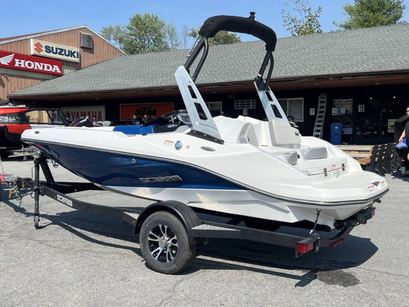 A photo of this 2025 Scarab 165 SE