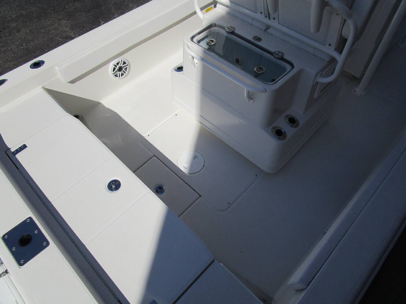 A photo of this 2024 Ranger 2660 Bay