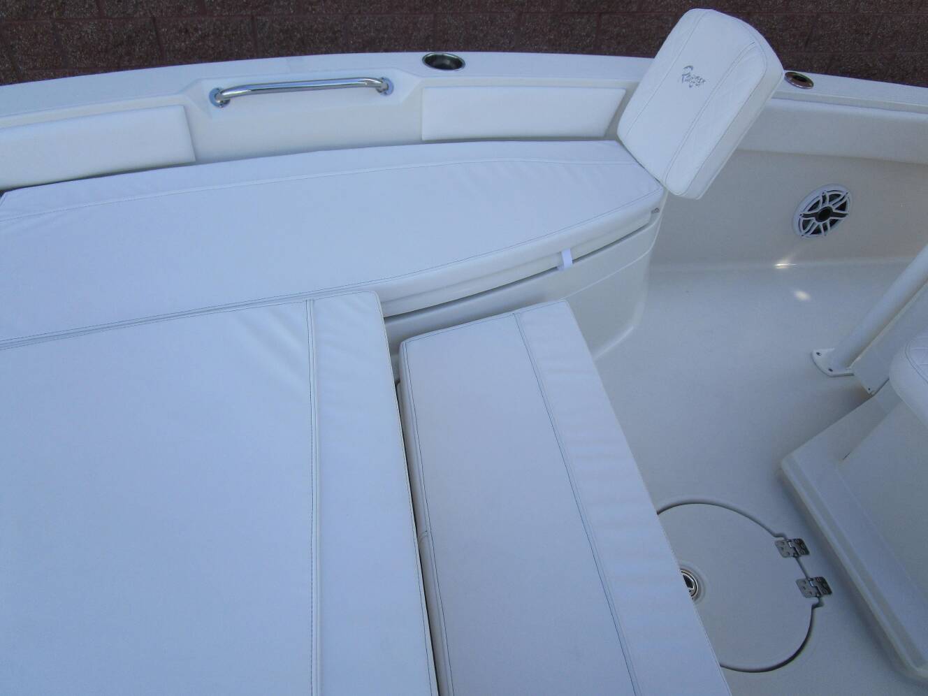 A photo of this 2024 Ranger 2660 Bay