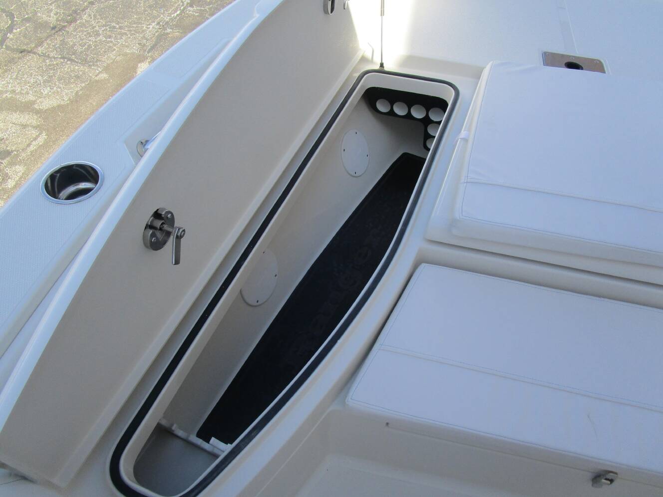 A photo of this 2024 Ranger 2660 Bay