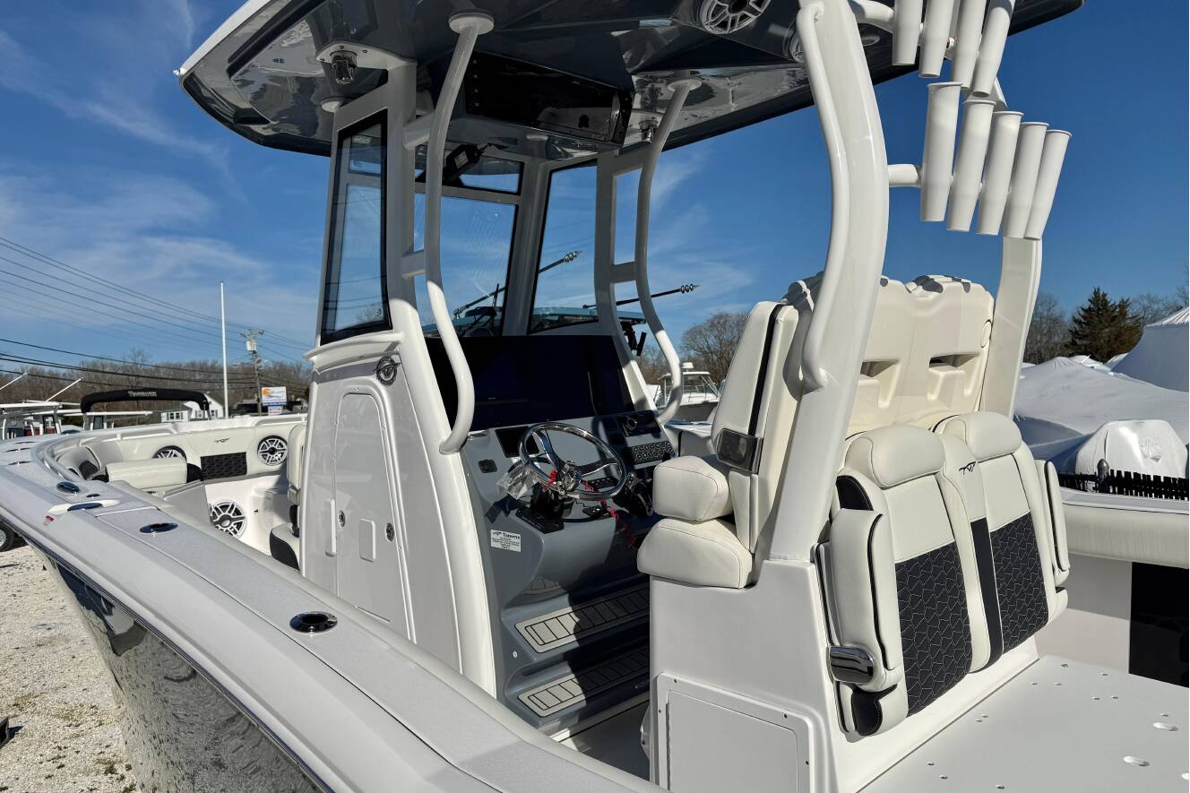 A photo of this 2026 Tidewater 282 CC Adventure