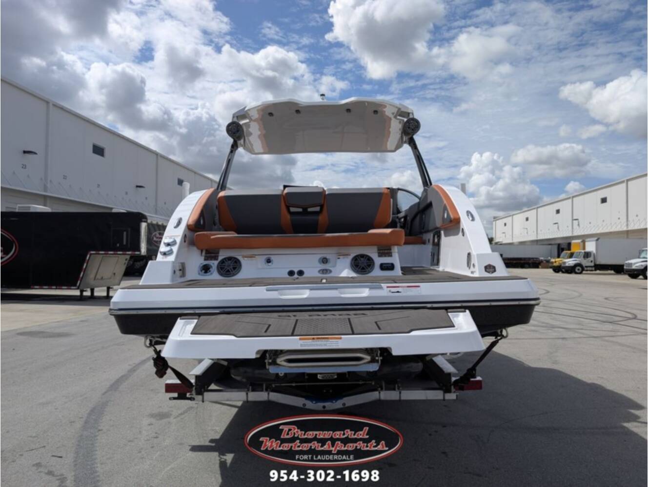A photo of this 2026 Scarab SB285 LX WAKE