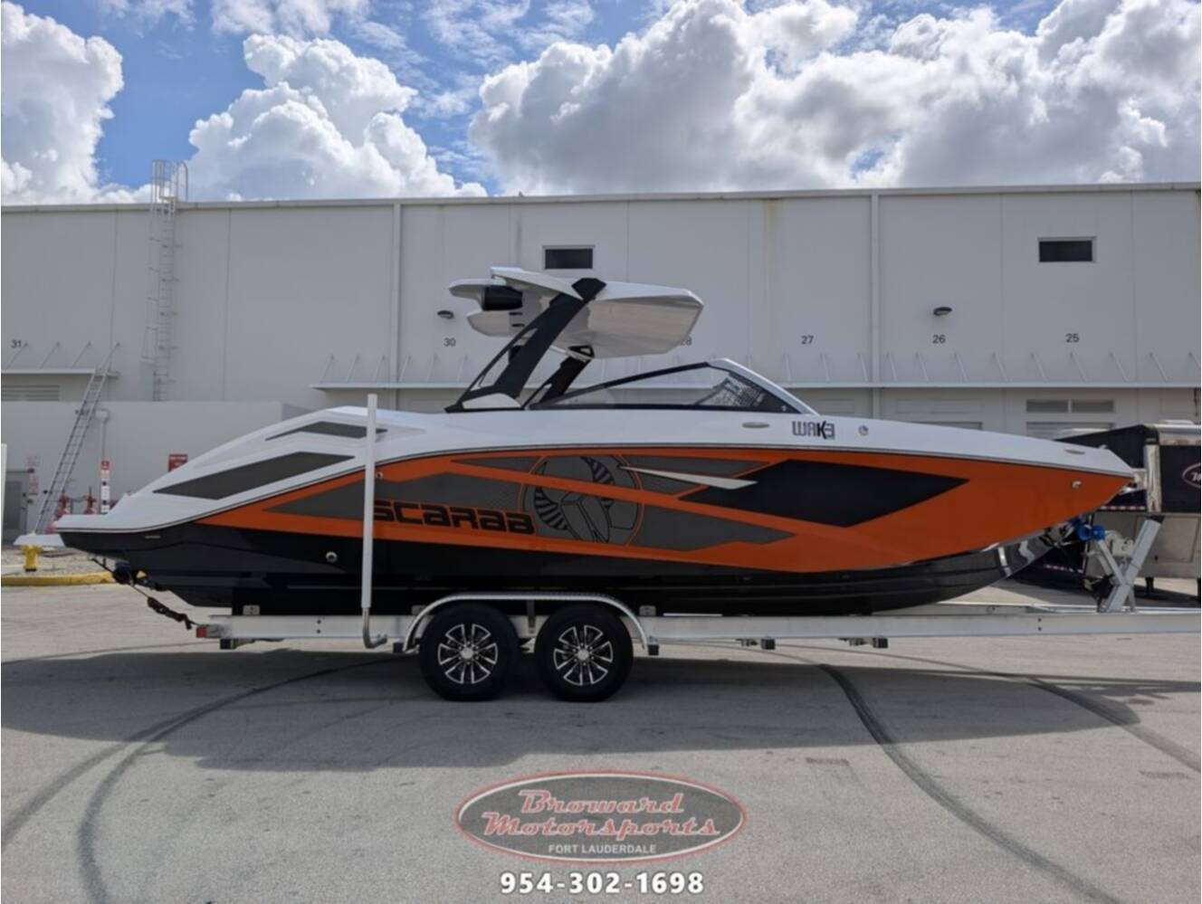 A photo of this 2026 Scarab SB285 LX WAKE