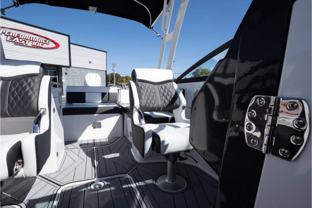 A photo of this 2025 Monterey M65 SERIES