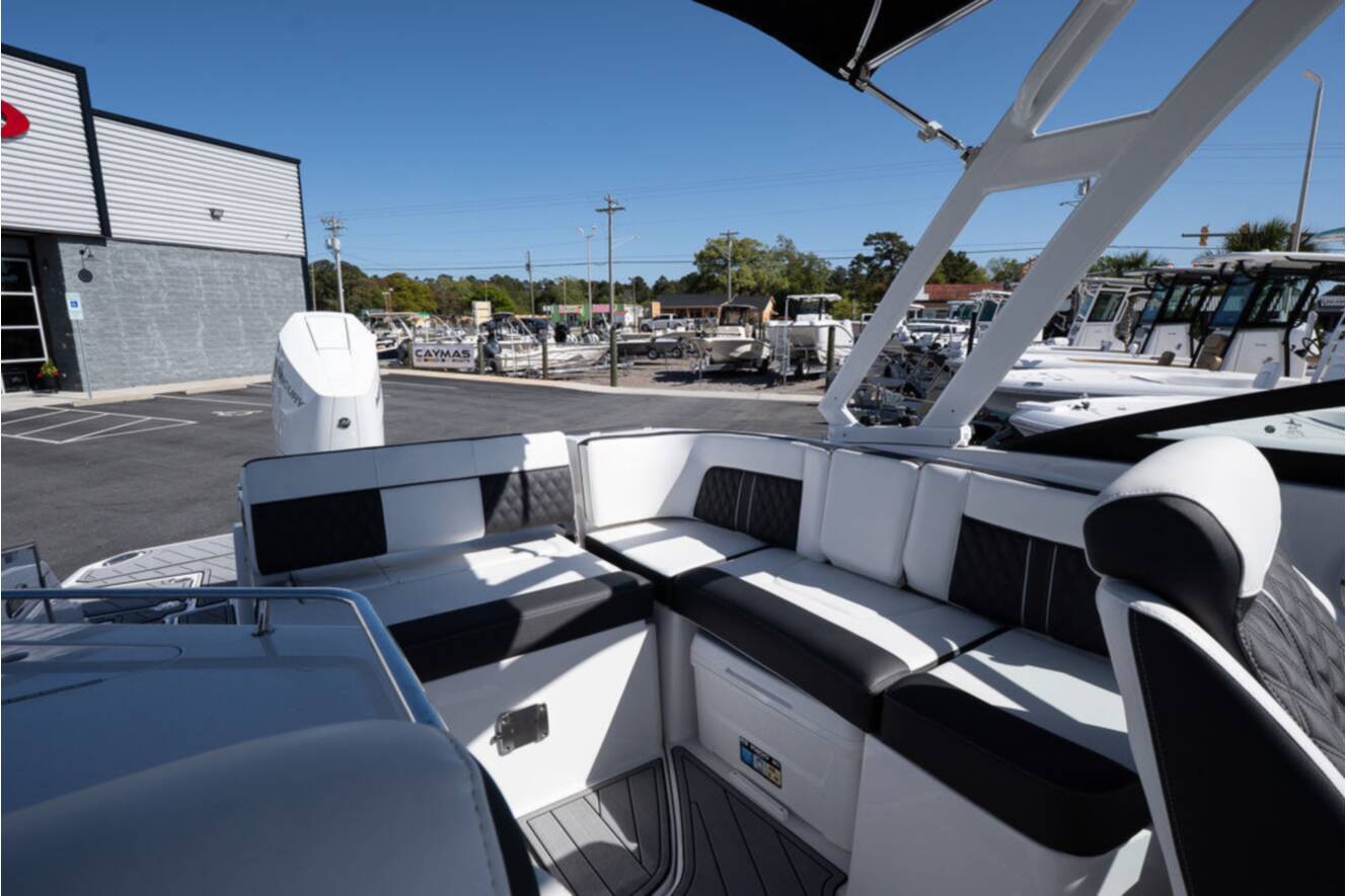 A photo of this 2025 Monterey M65 SERIES