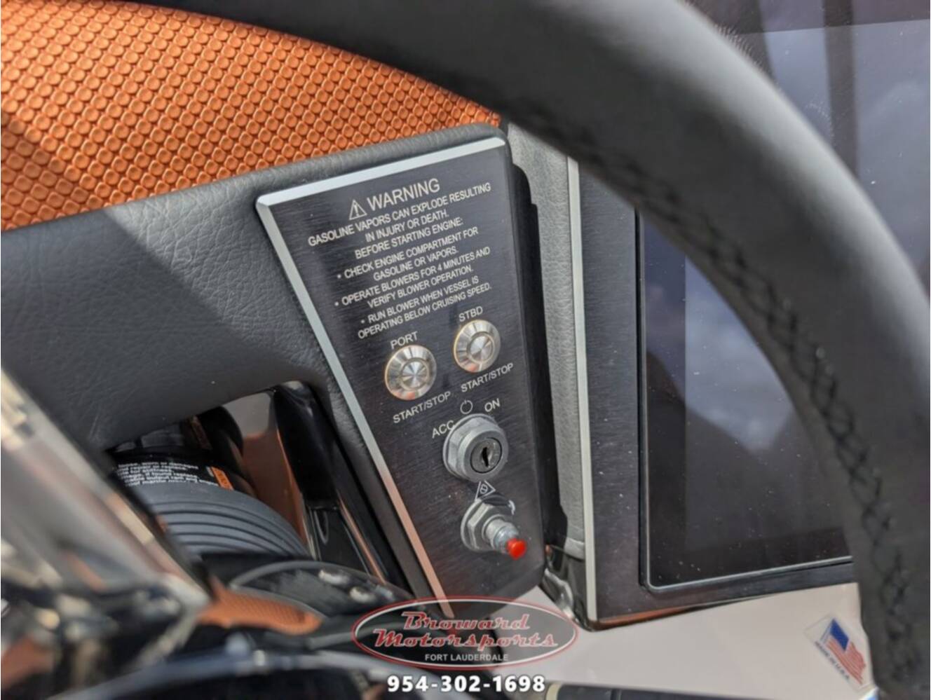 A photo of this 2026 Scarab SB285 LX WAKE
