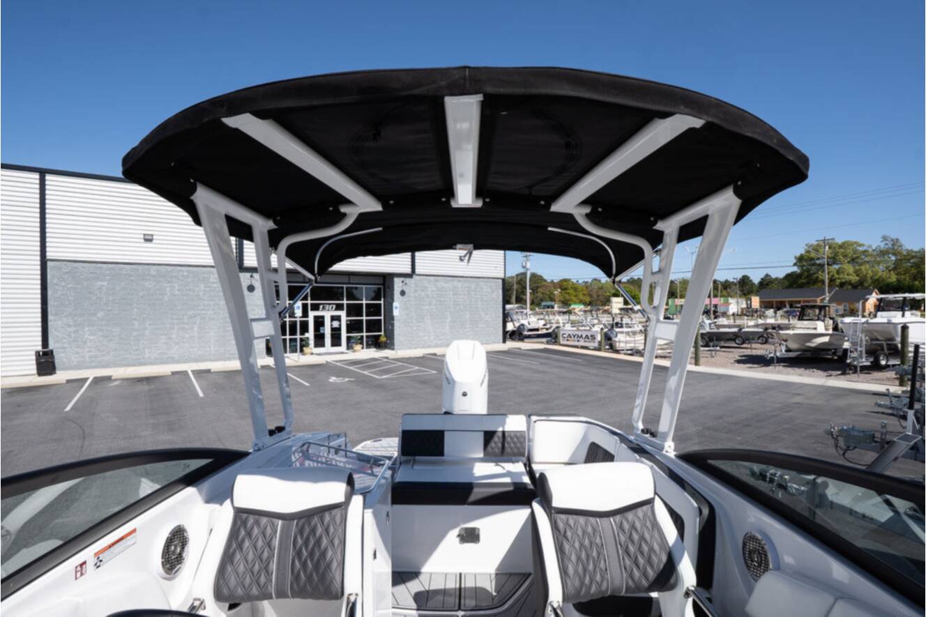 A photo of this 2025 Monterey M65 SERIES