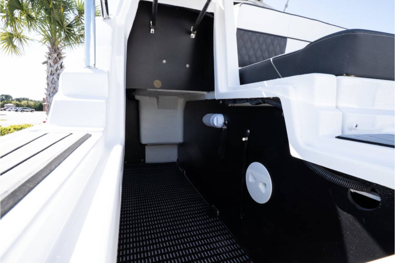 A photo of this 2025 Monterey M65 SERIES