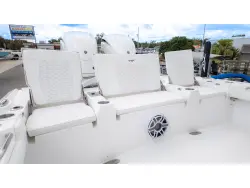 2026 Tidewater 2700 Carolina Bay