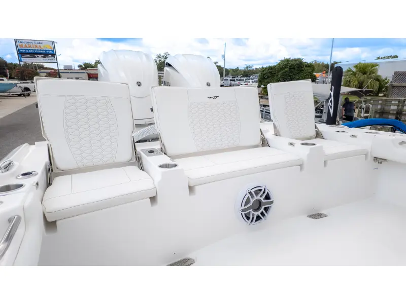 2026 Tidewater 2700 Carolina Bay