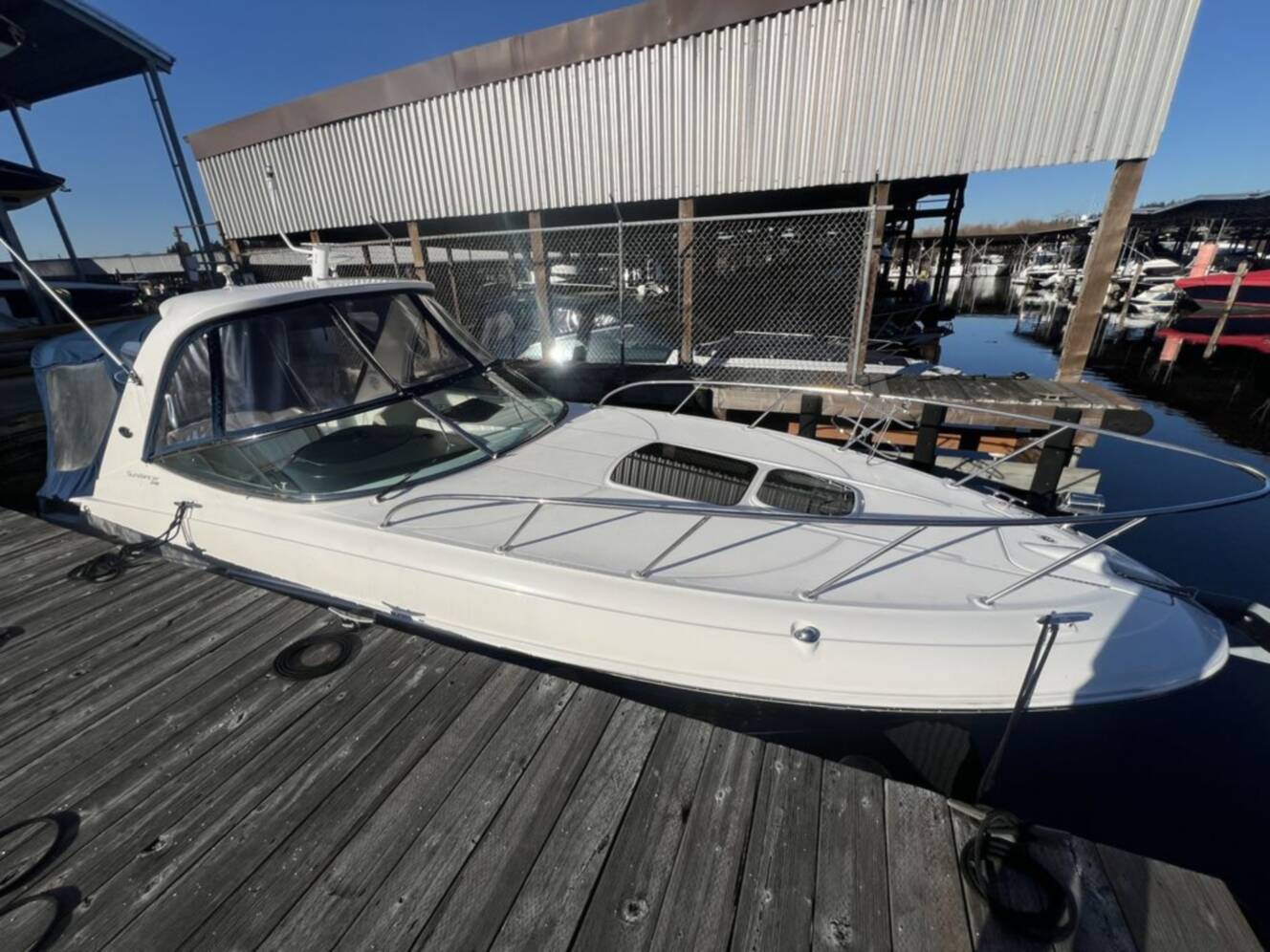 A photo of this 2013 Sea Ray 310 Sundancer