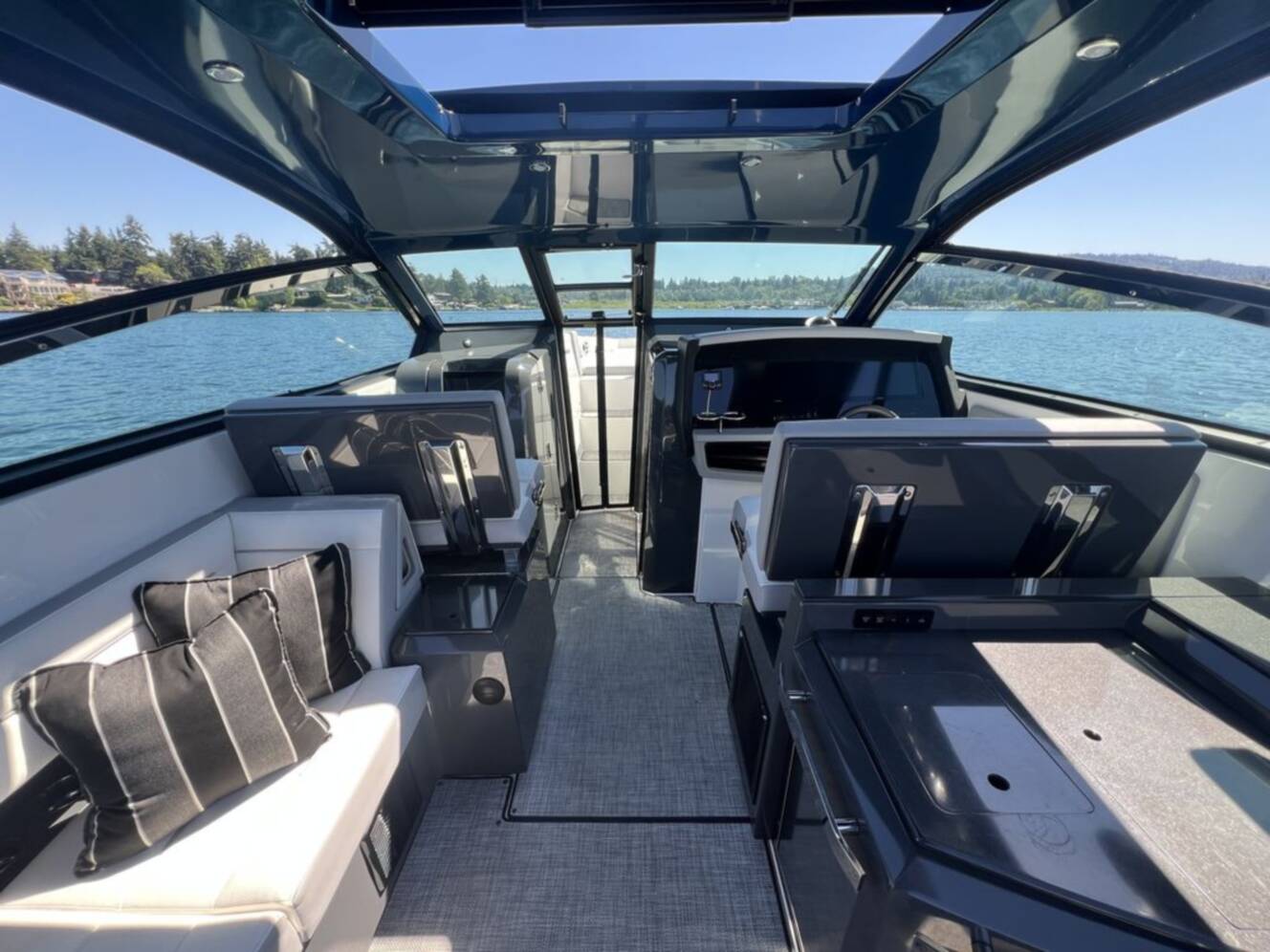 A photo of this 2020 Cobalt Boats A36