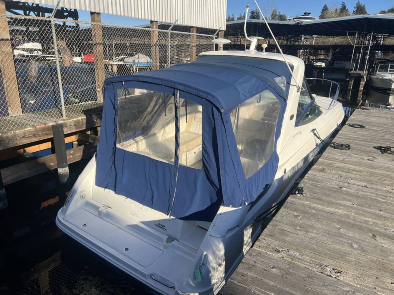 A photo of this 2013 Sea Ray 310 Sundancer