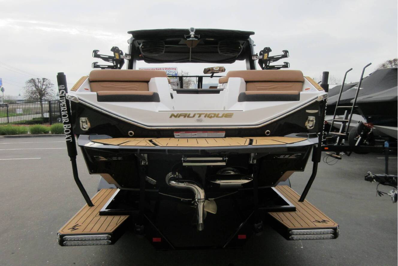 A photo of this 2026 Nautique Super Air G25