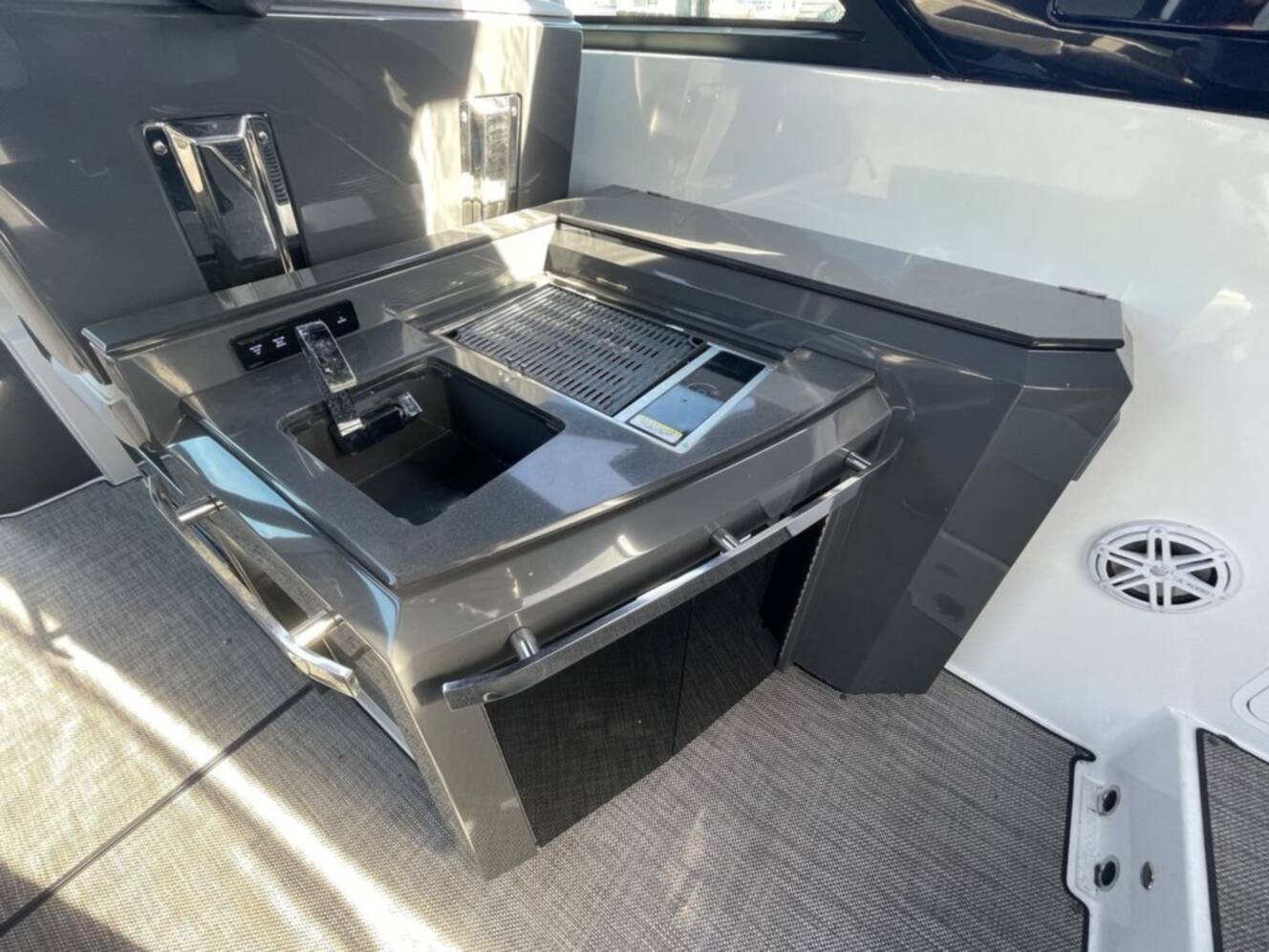A photo of this 2019 Cobalt Boats A36