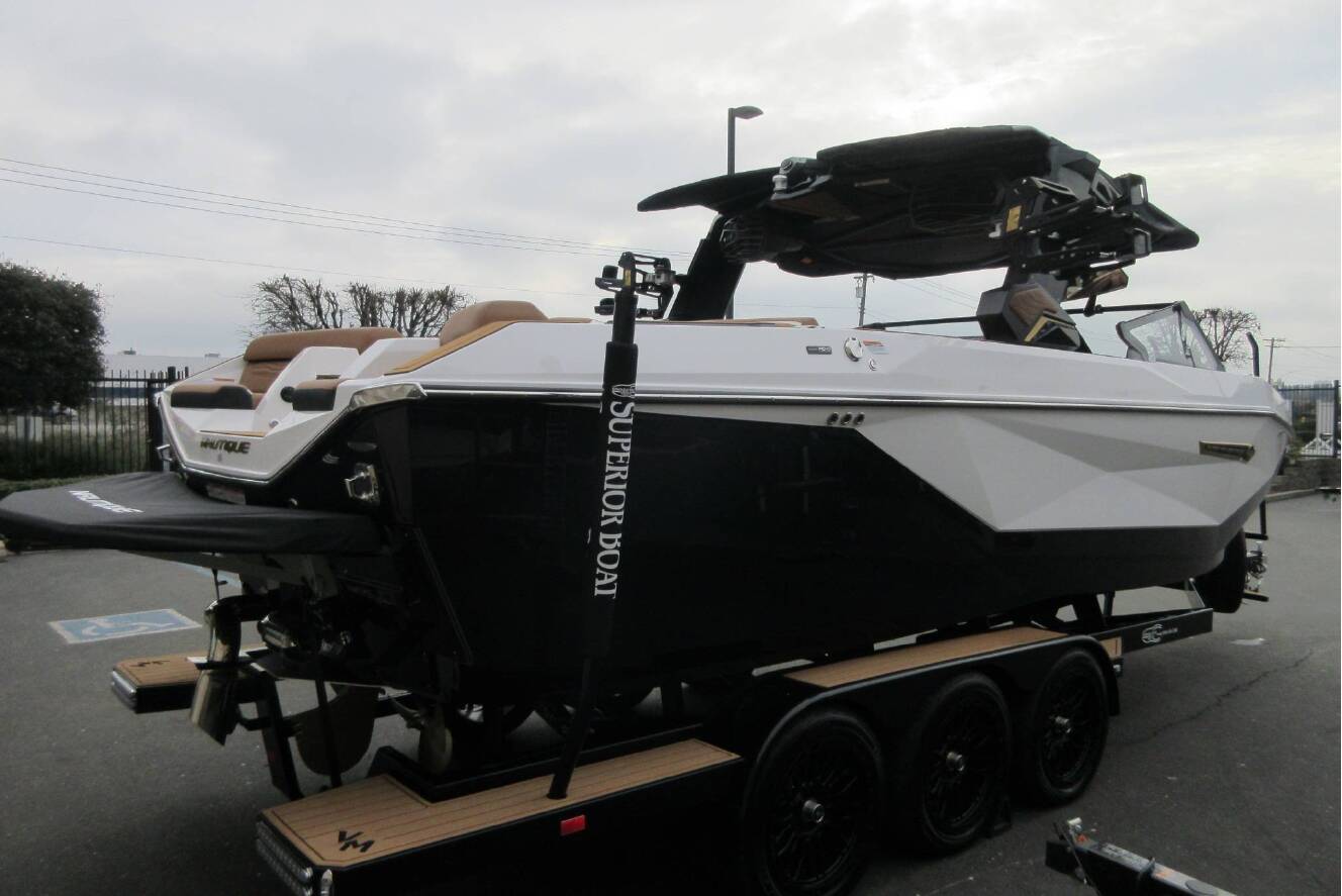 A photo of this 2026 Nautique Super Air G25