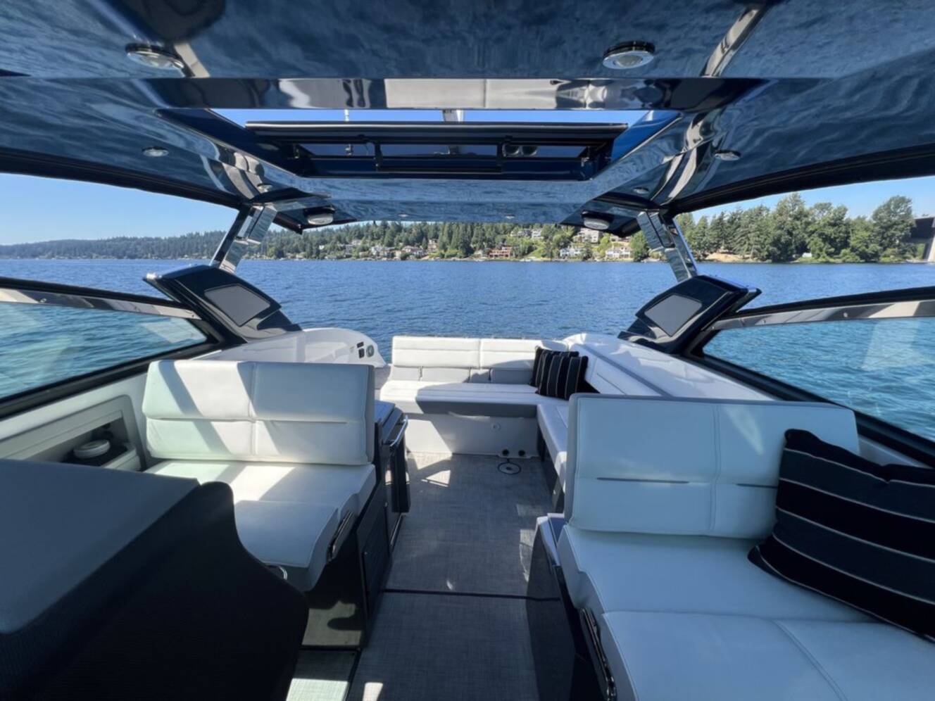 A photo of this 2020 Cobalt Boats A36