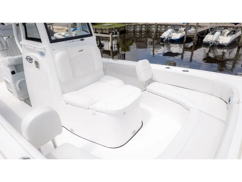 2026 Tidewater 2700 Carolina Bay