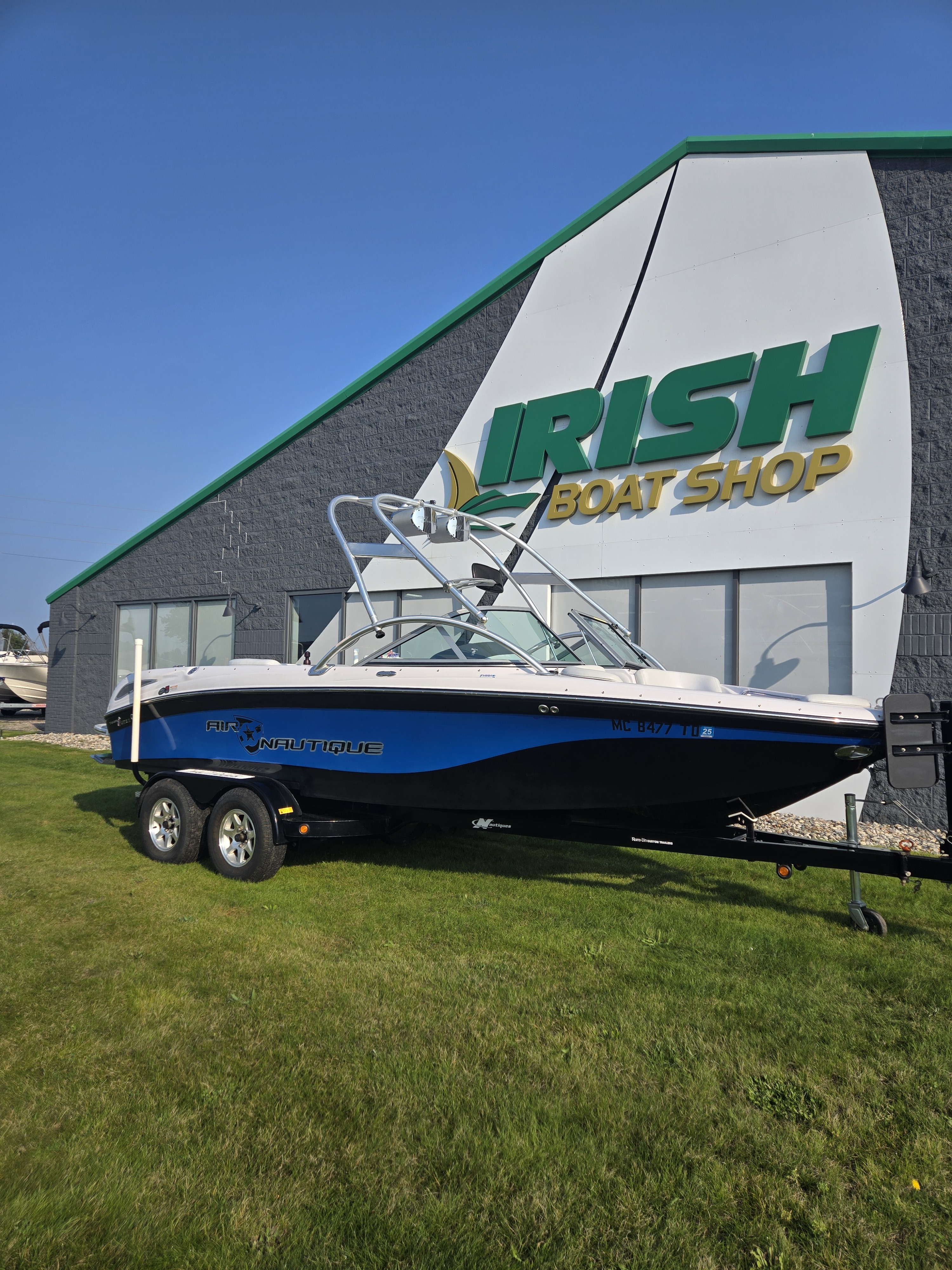 2008 Nautique CROSSOVER 211 in traverse city MI