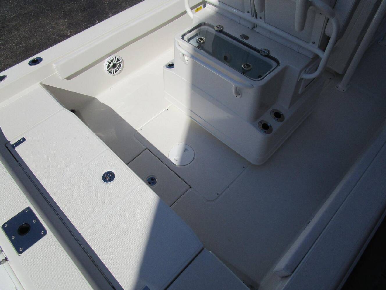 A photo of this 2024 Ranger 2660 Bay