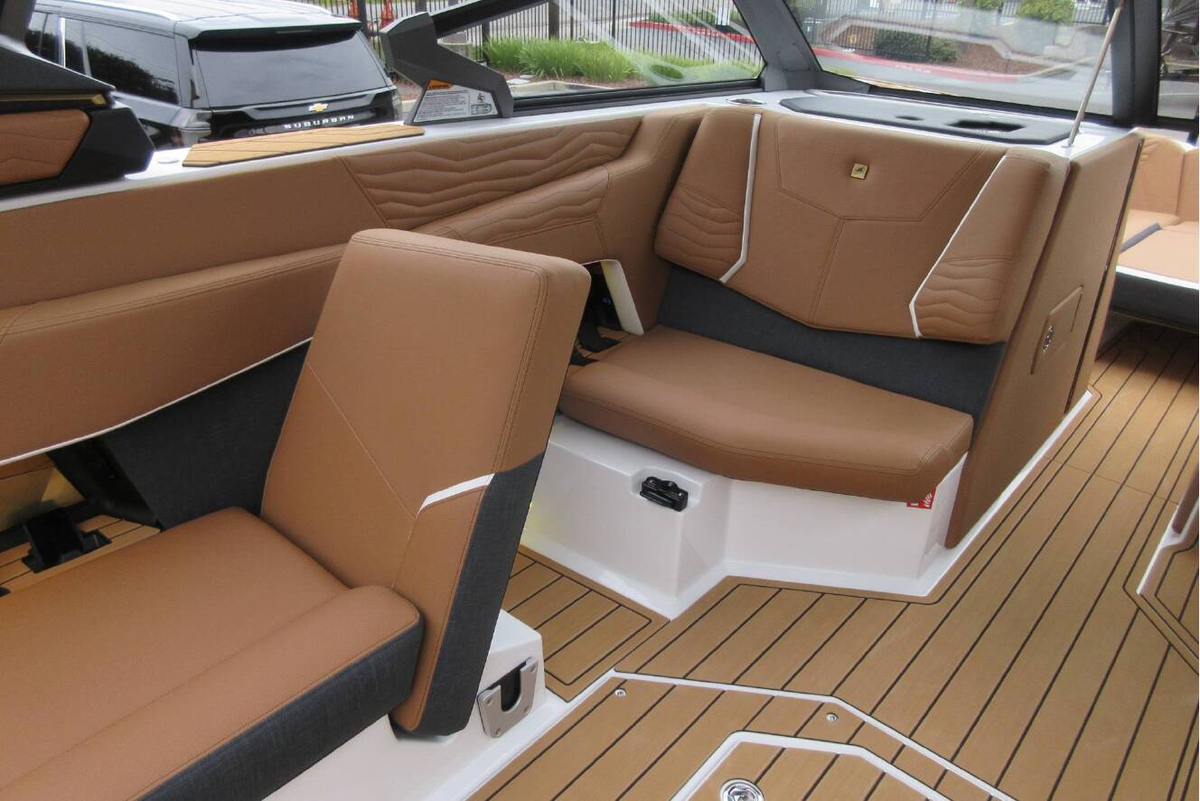 A photo of this 2026 Nautique Super Air G25
