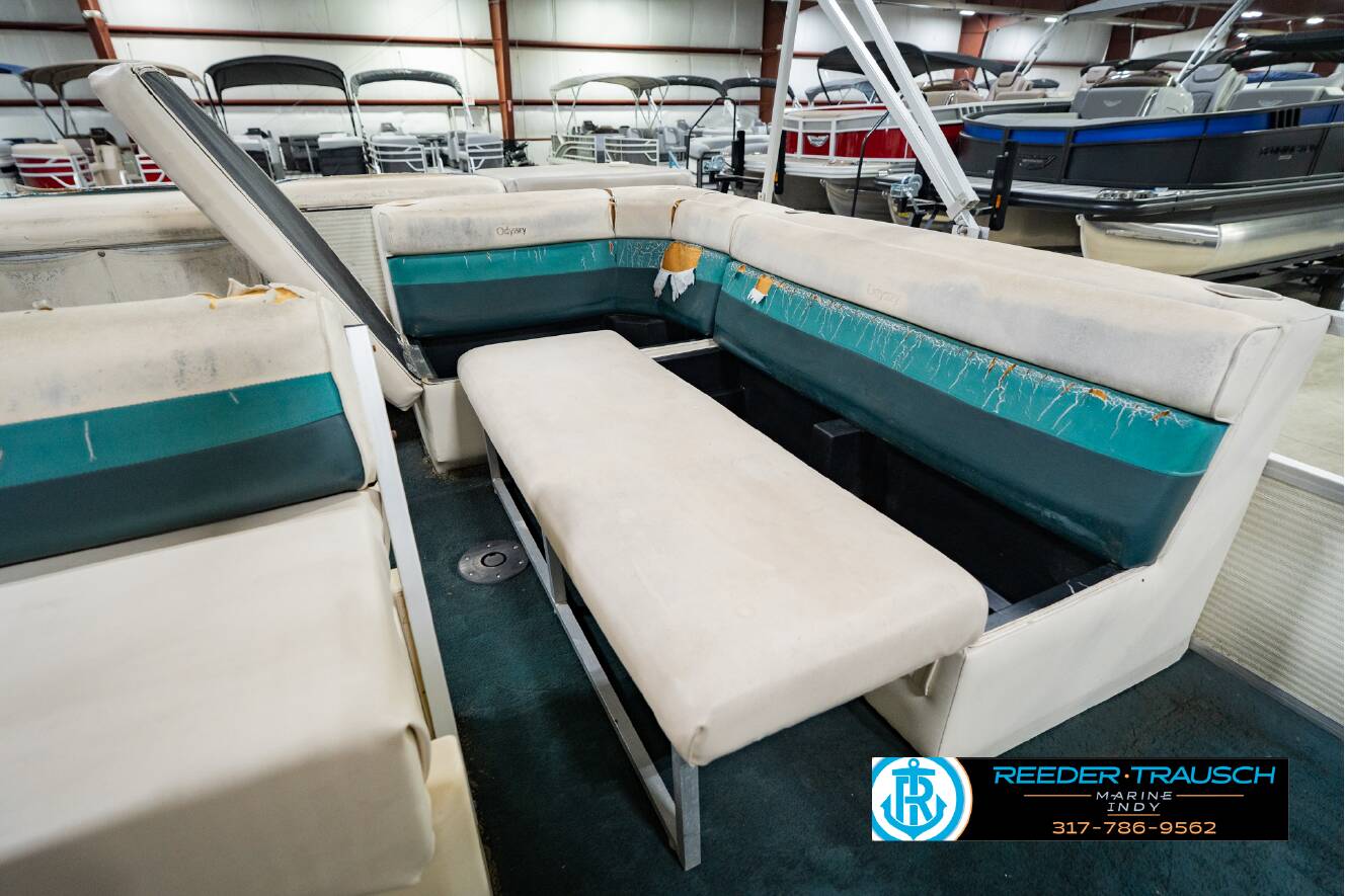A photo of this 1998 Odyssey 25