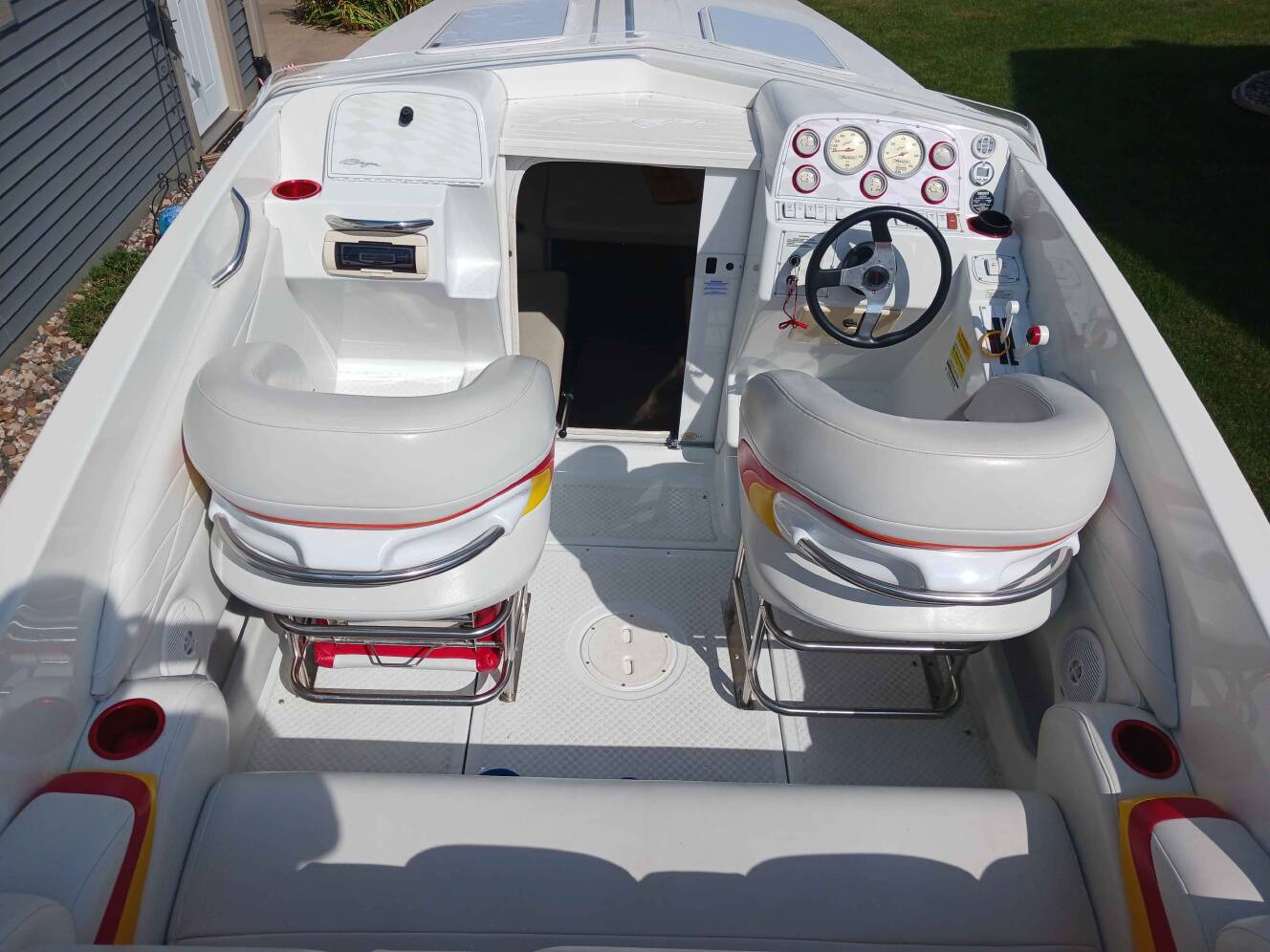 A photo of this 2000 Baja OUTLAW 25