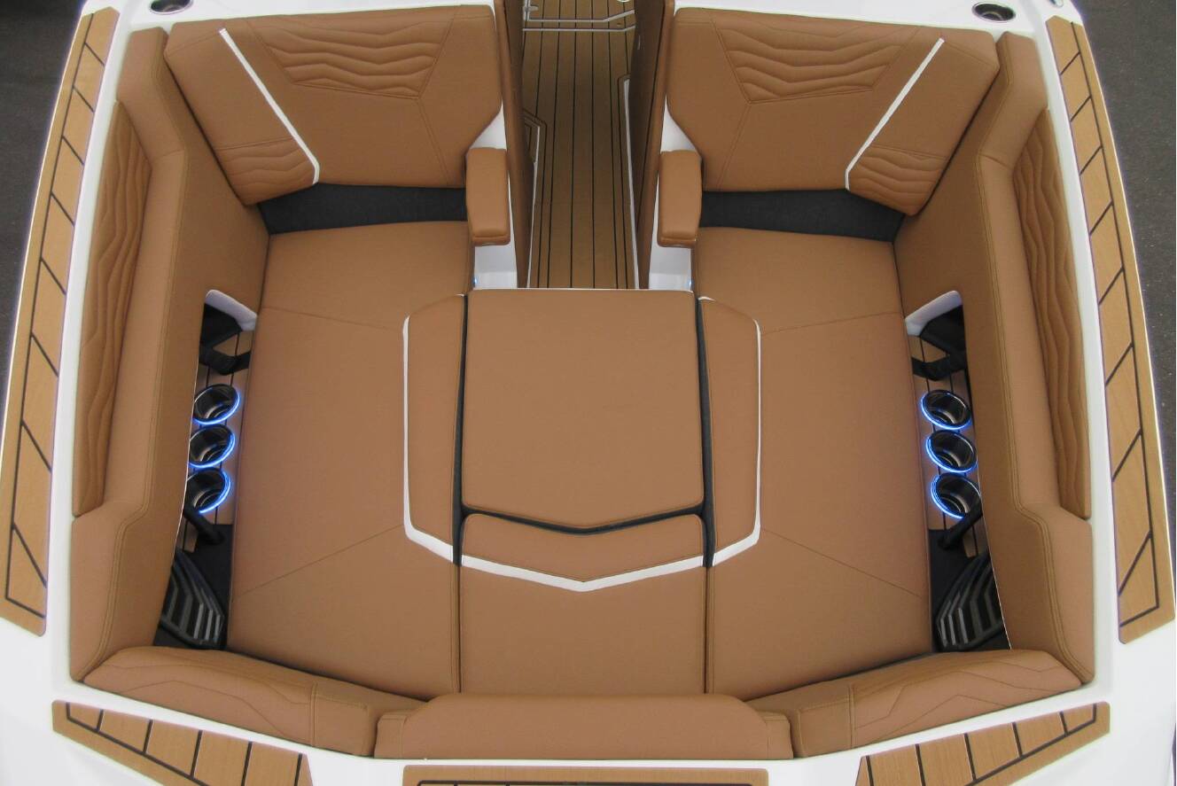 A photo of this 2026 Nautique Super Air G25