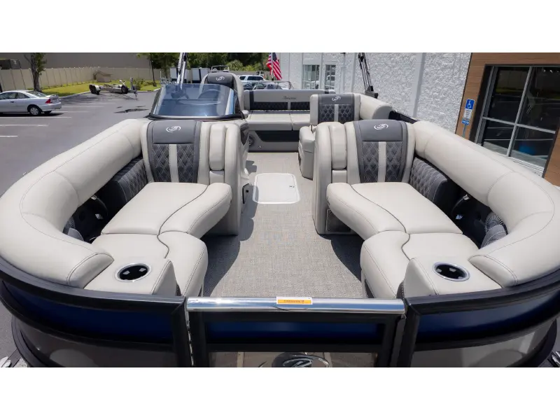 2026 Barletta Lusso 23U