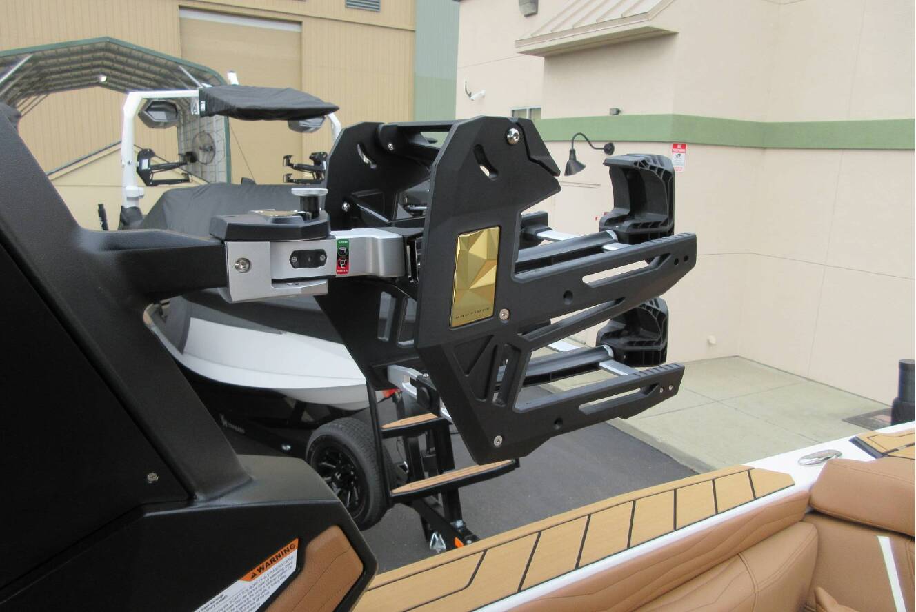 A photo of this 2026 Nautique Super Air G25