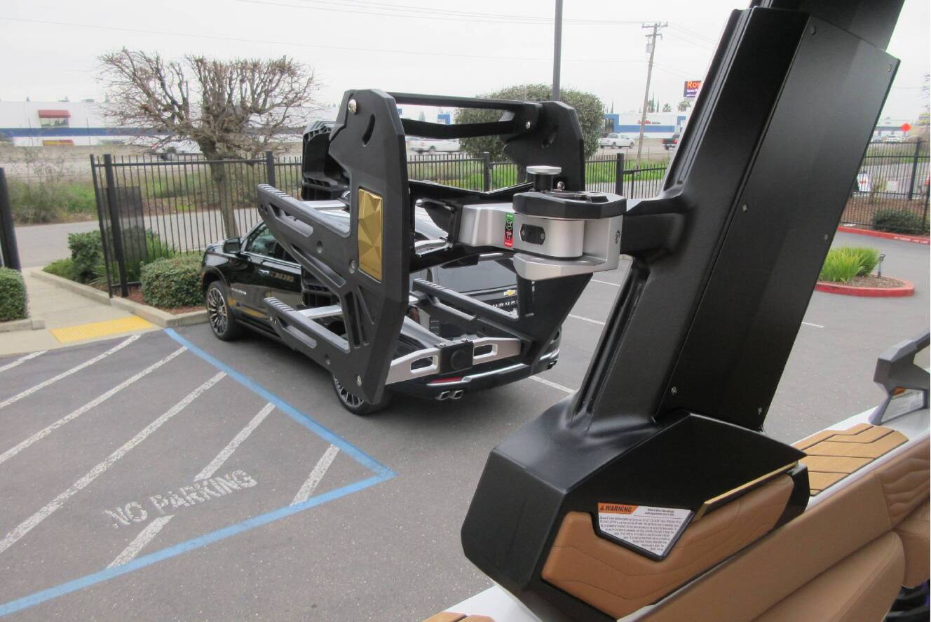 A photo of this 2026 Nautique Super Air G25