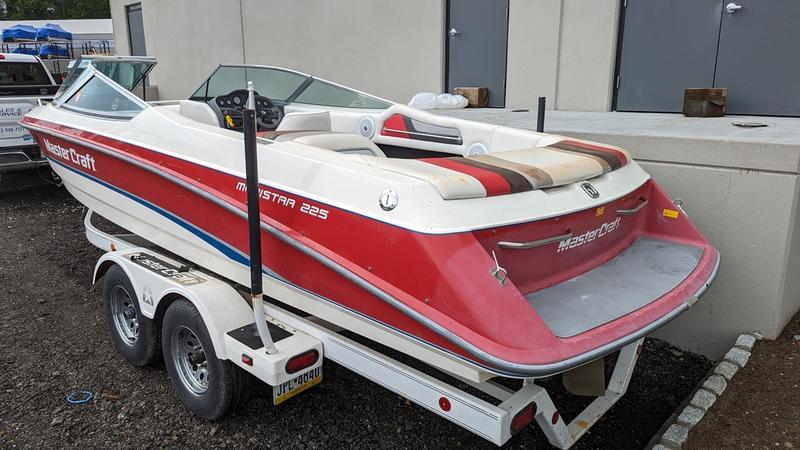 Used 1993 Mastercraft Maristar 225 For Sale in Branchville, NJ