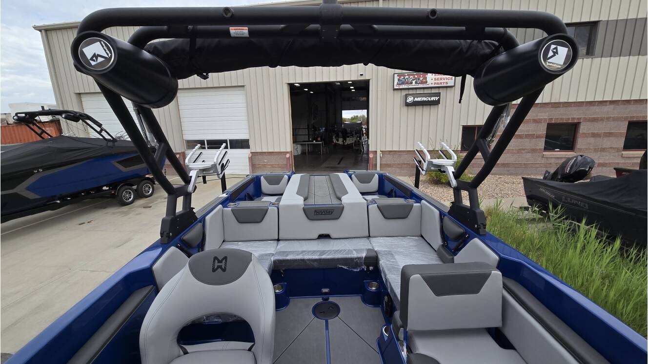 A photo of this 2026 Heyday Wake Boats WTSURF