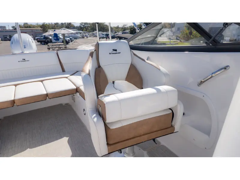 2026 Stingray 231DC