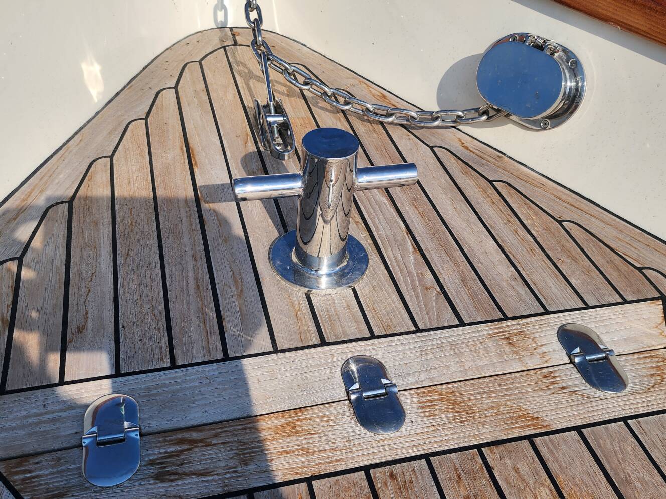 A photo of this 2007 Flanders Bay LAUNCH 27