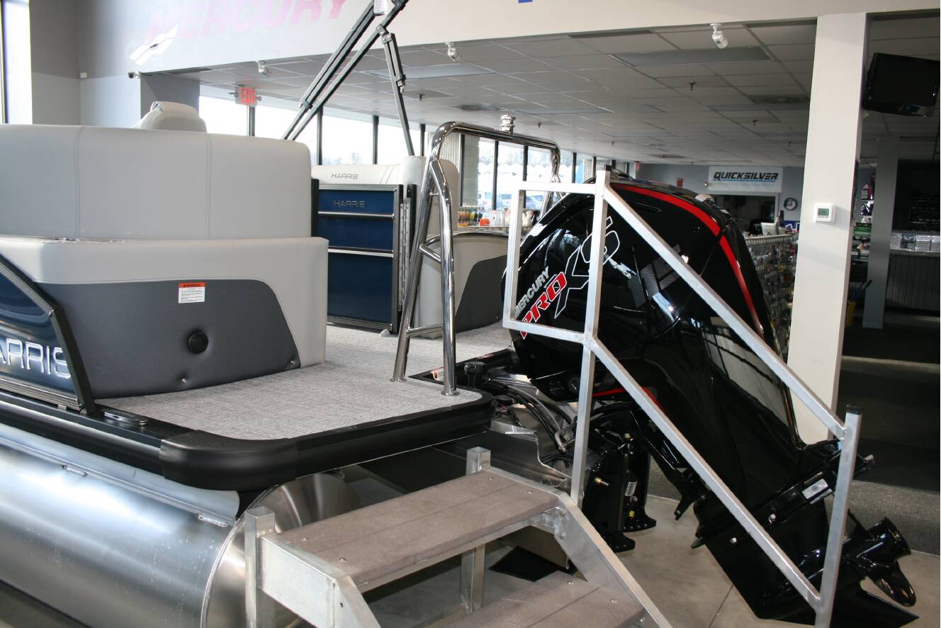 A photo of this 2026 Harris Cruiser 210 CWDH