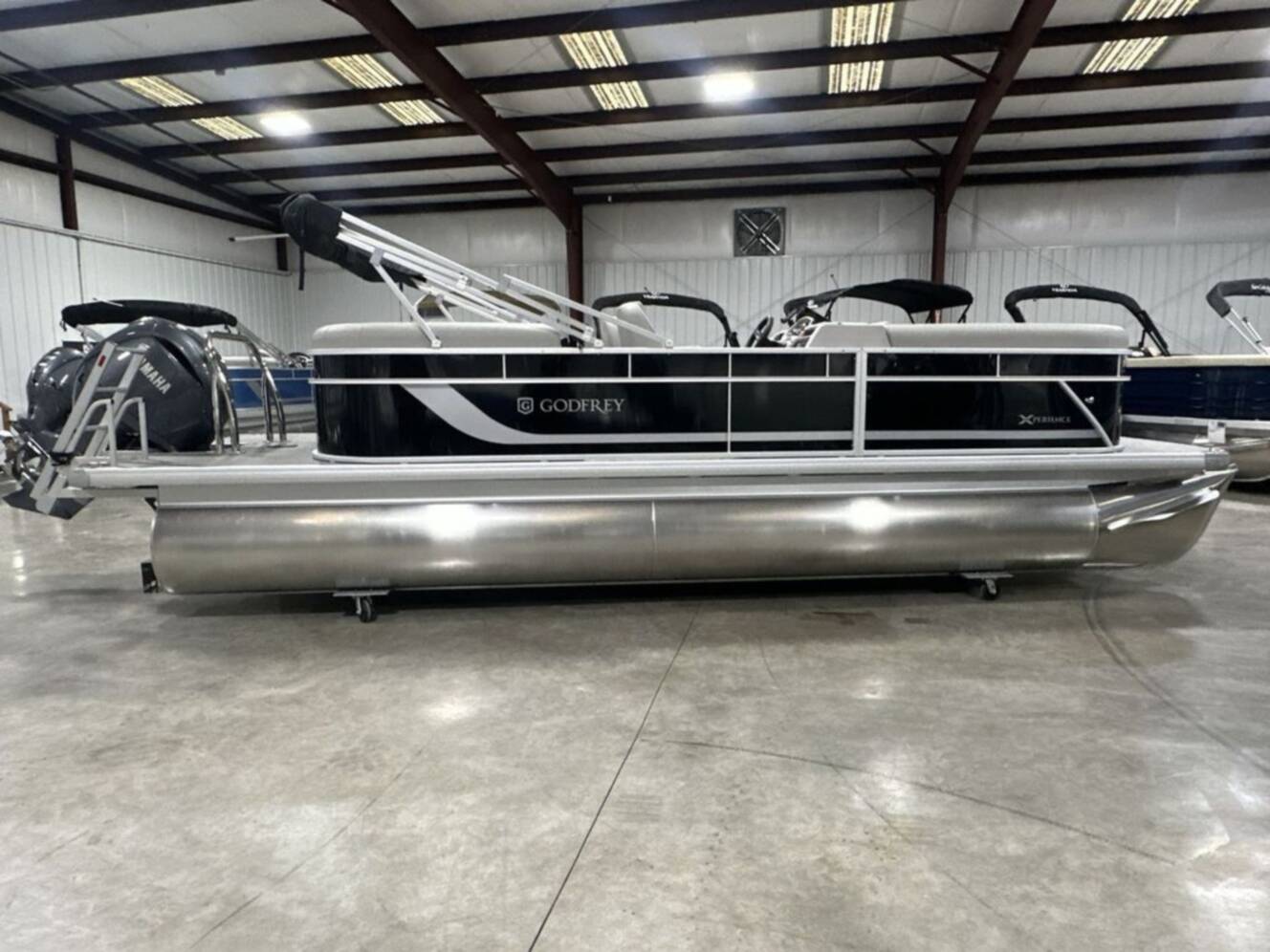 A photo of this 2025 Sweetwater Xperience 2286 SBX