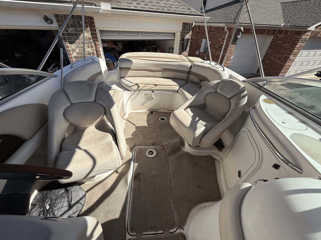 2004 Chaparral 236 Sunesta in leander TX