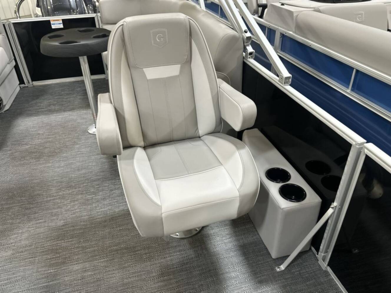 A photo of this 2025 Sweetwater Xperience 2286 SBX